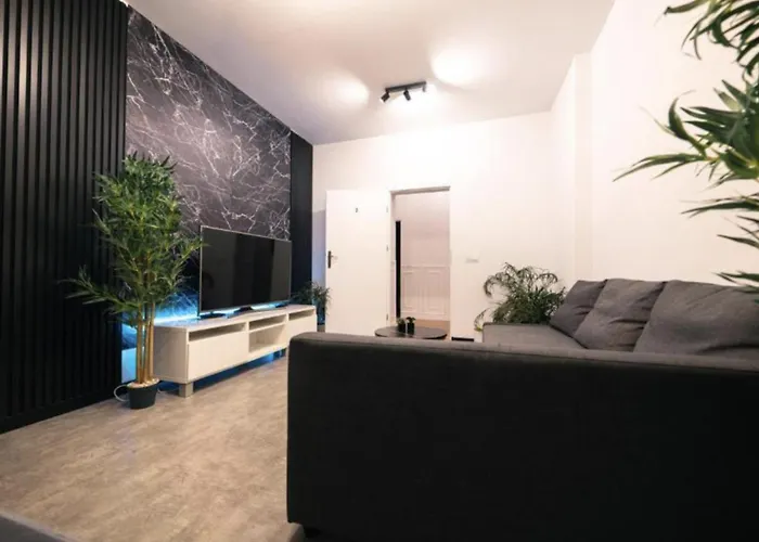 Jadwigii - 24h Self Check-in Hostel